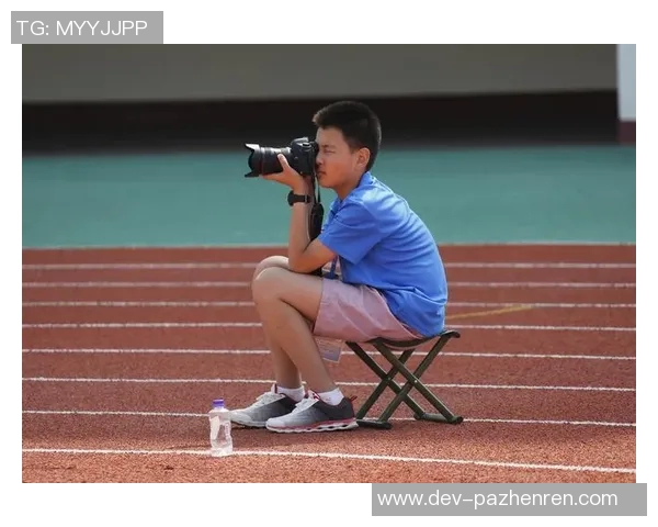 女足全运会冠军示范居家球技训练，开启你的专业训练新体验