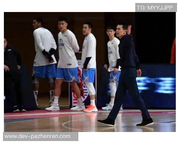 上海官宣签深圳队控卫,场均1.7分或成刘晓宇替补 上海官宣签深圳队控卫,场均1.7分或成刘晓宇替补